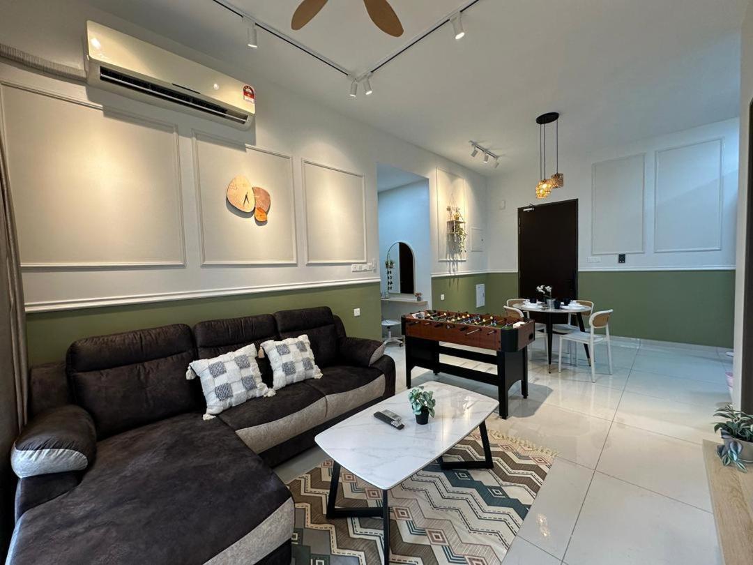 Kings Bay Country Garden 2bedroom Apartment *