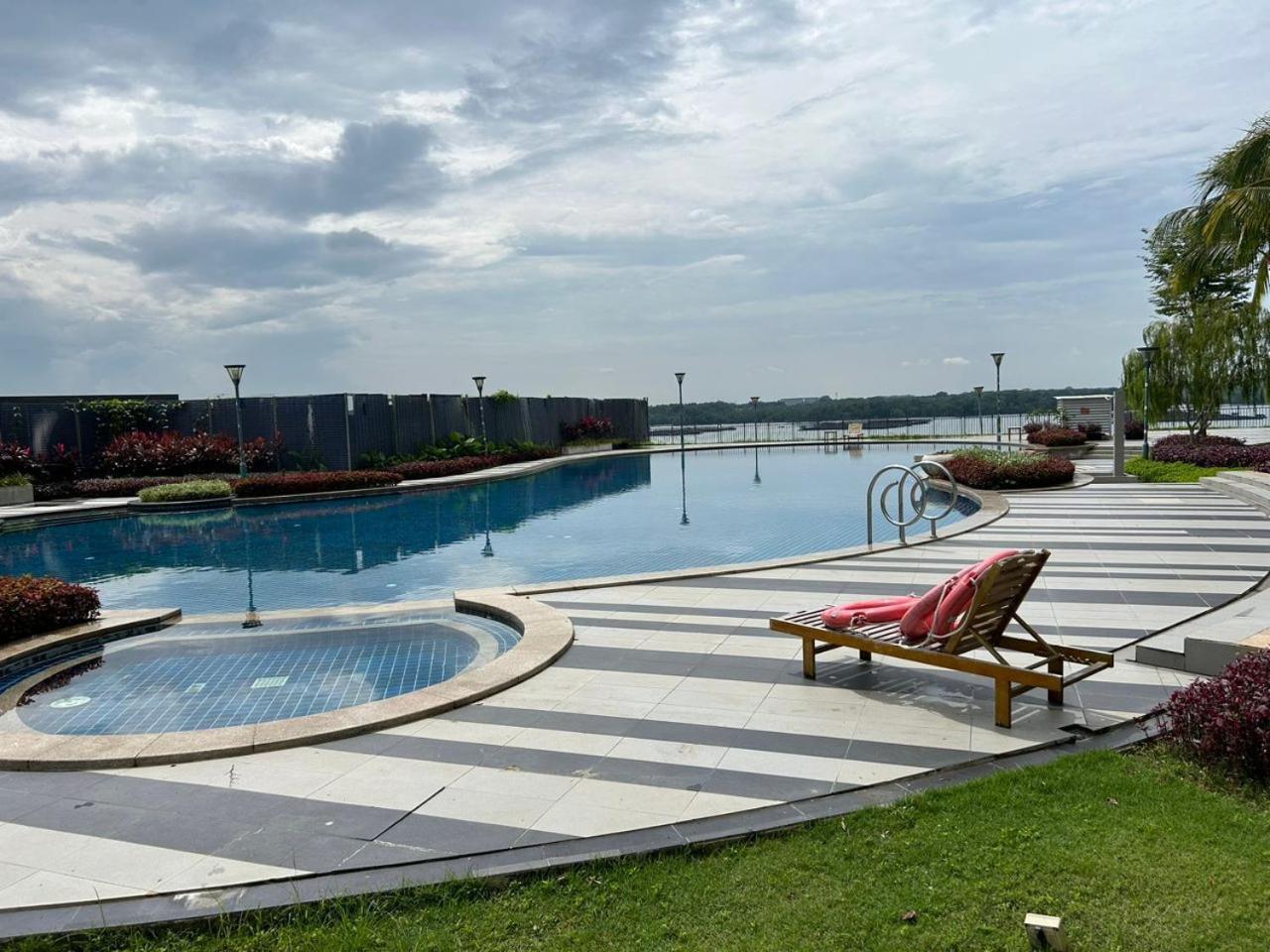 Kings Bay Country Garden 2bedroom Apartment Johor Bahru